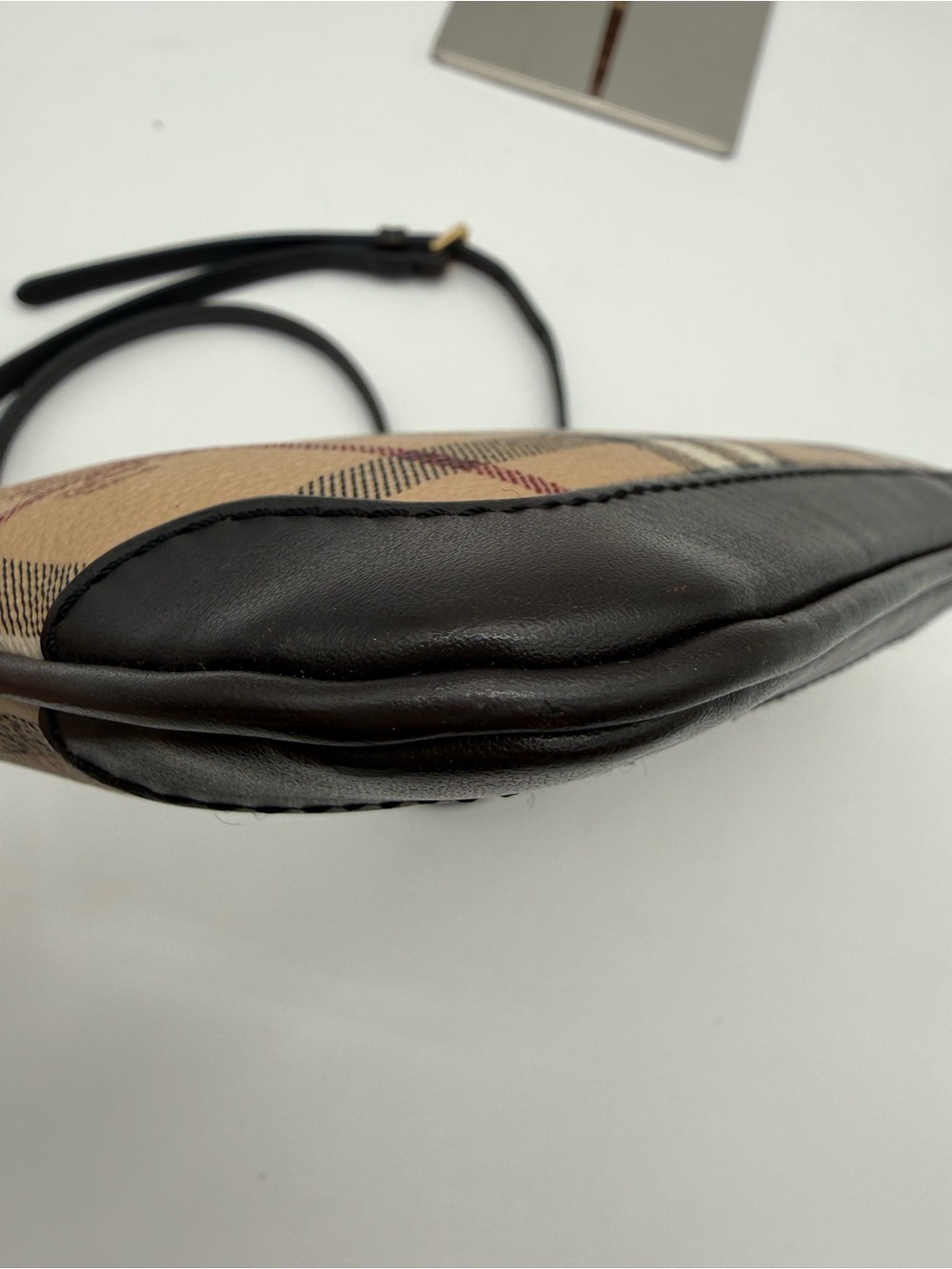 BURBERRY HAYMARKET CHECK PEYTON CROSSBODY - Picture 3 of 8